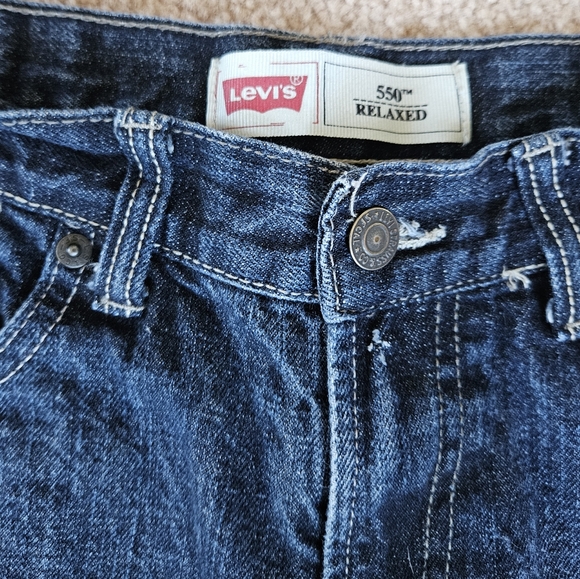 Levi's Boys 550 Jeans - 18 Reg - Picture 3 of 4